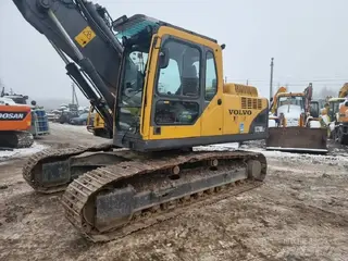 Volvo 315 EC210B LC — Foto 7