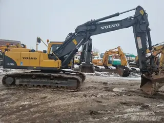 Volvo 315 EC210B LC — Foto 10