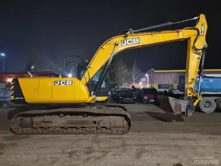 JCB 315 JS210LC — Kettenbagger — gebraucht kaufen | 123Machinery