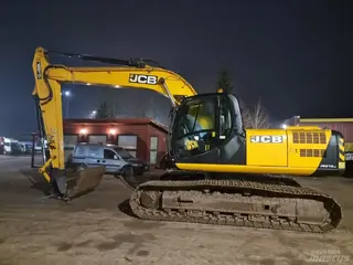 JCB 315 JS210LC — Foto 3