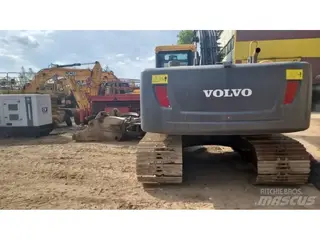 Volvo 315 EC210C NL — Foto 2