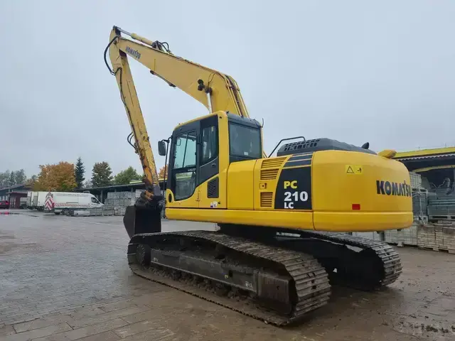 Komatsu 315 PC210LC — Kettenbagger — gebraucht kaufen | 123Machinery
