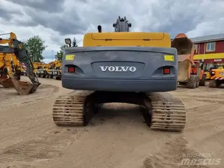 Volvo 315 EC360 — Foto 6