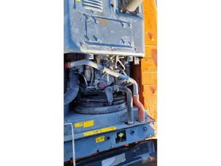 Hitachi 315 ZAXIS 210LC — Foto 4