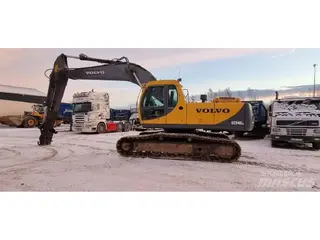 Volvo 315 EC240LC — Foto 5