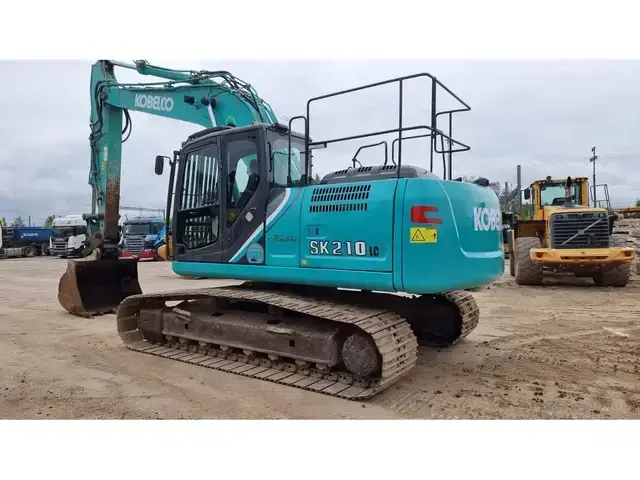 Kobelco 315 SK210LC — Kettenbagger — gebraucht kaufen | 123Machinery