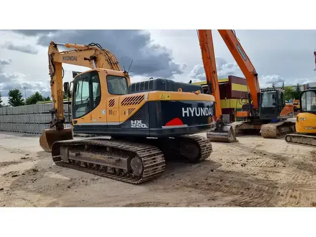 Hyundai 315 Robex HX220L — Kettenbagger — gebraucht kaufen | 123Machinery