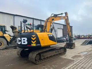 JCB 315 JS130LC — Foto 2