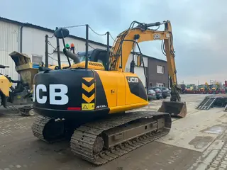 JCB 315 JS130LC — Foto 3