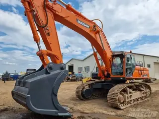 Doosan 315 DX520LC — Kettenbagger — gebraucht kaufen | 123Machinery