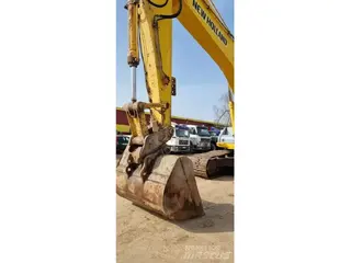 New Holland E385 — Foto 6