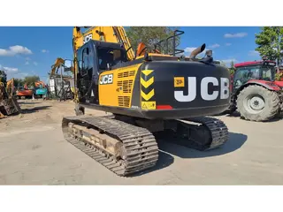 JCB JS220LC+ — Kettenbagger — gebraucht kaufen | 123Machinery