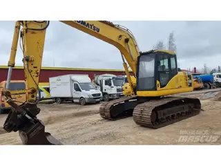 Komatsu PC180LC — Kettenbagger — gebraucht kaufen | 123Machinery