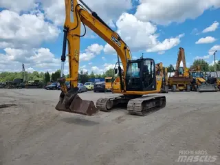JCB JS130 LC — Kettenbagger — gebraucht kaufen | 123Machinery