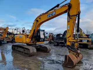 JCB JS220 LC — Kettenbagger — gebraucht kaufen | 123Machinery