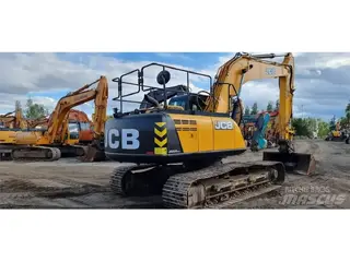 JCB JS220LC Plus — Foto 7