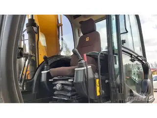 JCB JS130 LC — Foto 10