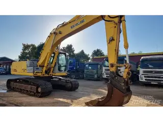 New Holland E215B — Foto 5