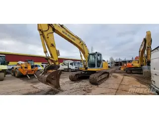 New Holland E215B — Kettenbagger — gebraucht kaufen | 123Machinery