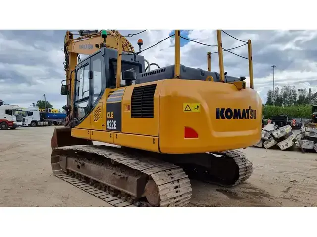LiuGong CLG922E — Kettenbagger — gebraucht kaufen | 123Machinery