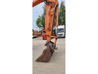 Hitachi ZAXIS 180LCN — Foto 10