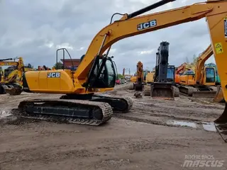JCB JS220LC — Foto 2