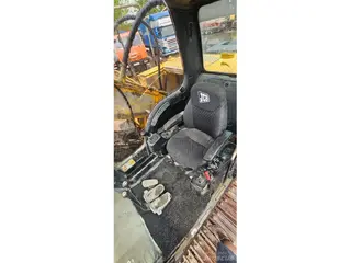 JCB JS220 — Foto 7