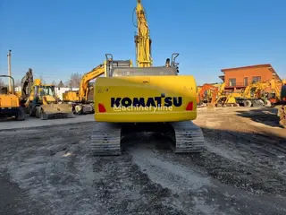 Komatsu 1304 PC210LC-10 — Foto 4