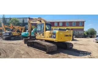 Komatsu 1304 PC210LC-8 — Foto 3