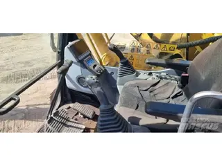 Komatsu 1304 PC210LC-8 — Foto 10